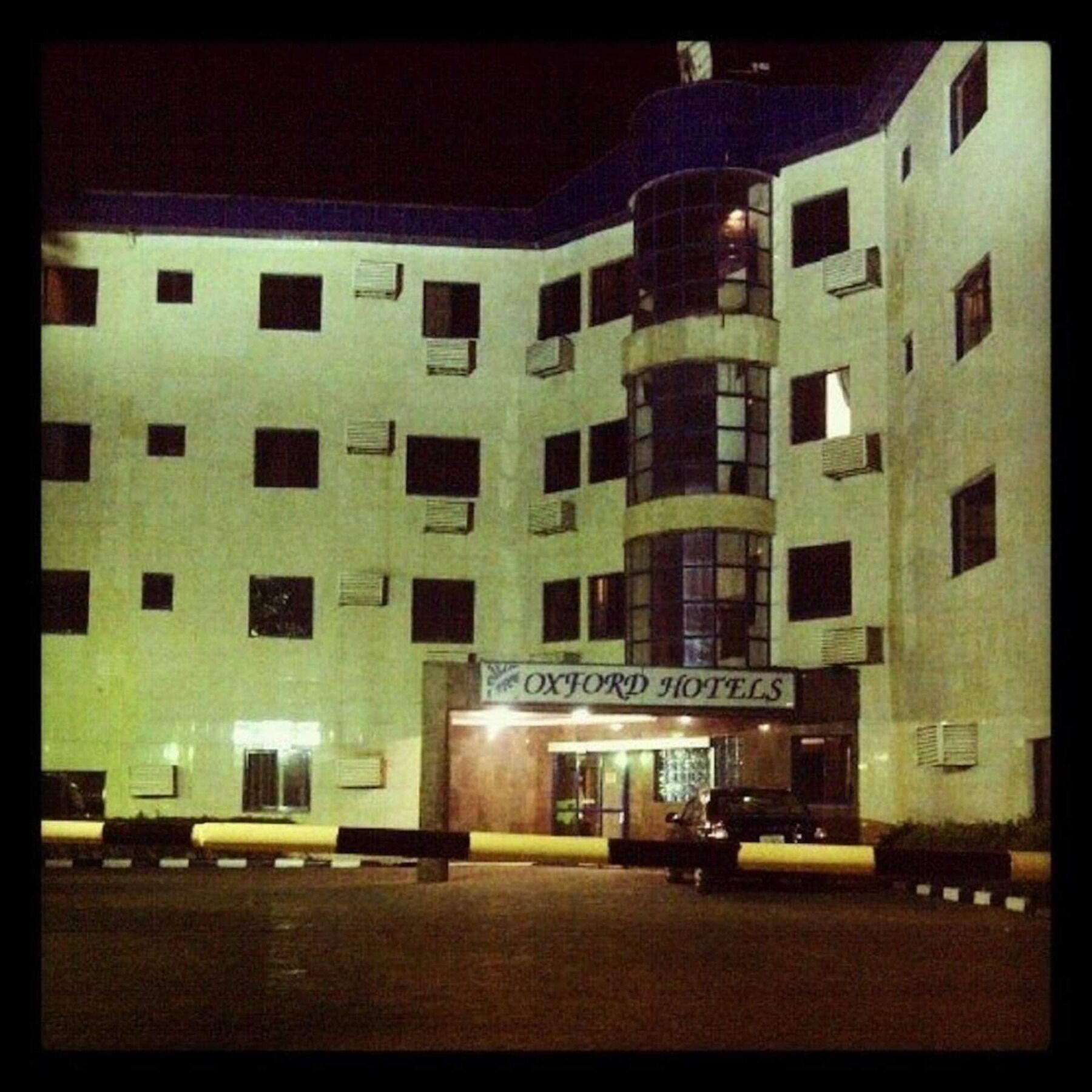 Oxford Hotel Abuja Dış mekan fotoğraf